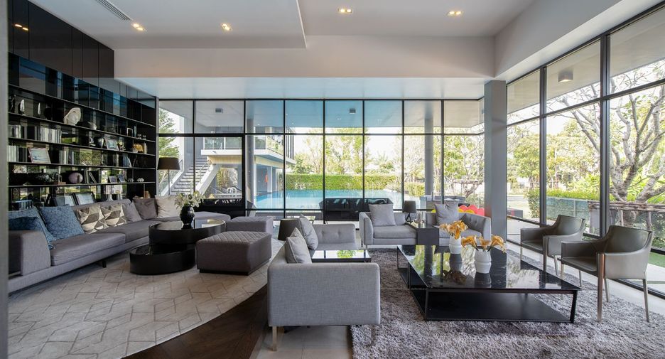 Haus zum Kauf mit 4 Zimmer in Bang Bon, Bangkok