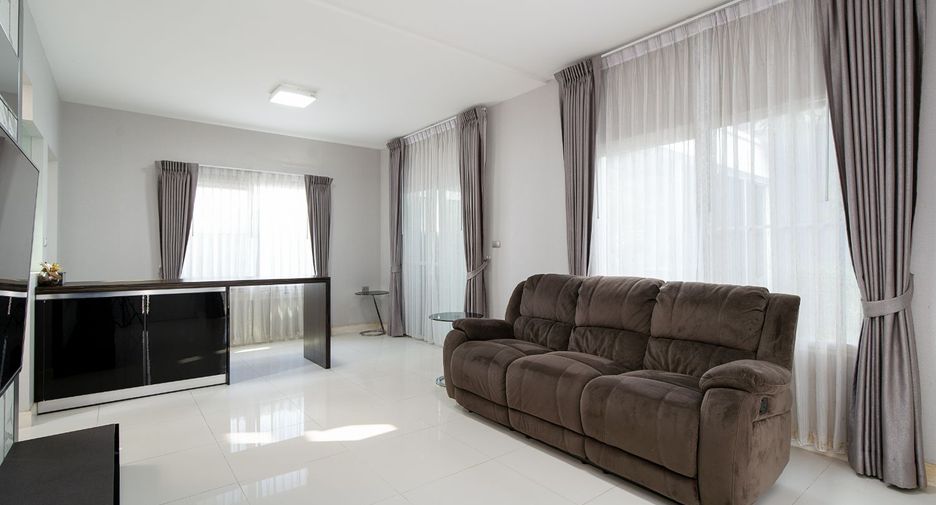 Haus zum Kauf mit 4 Zimmer in Bang Bon, Bangkok