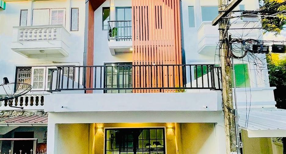 ขาย 4 เตียง ทาวน์เฮ้าส์ ใน บางบอน, กรุงเทพฯ