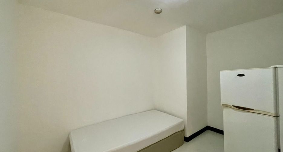 Apartamento en alquiler de 3 habitaciones en Watthana, Bangkok