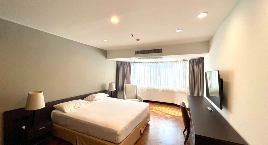 Apartamento en alquiler de 3 habitaciones en Watthana, Bangkok