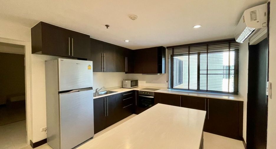Apartamento en alquiler de 3 habitaciones en Watthana, Bangkok