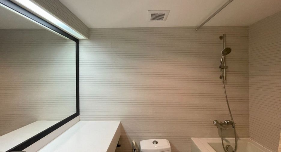 Apartamento en alquiler de 3 habitaciones en Watthana, Bangkok