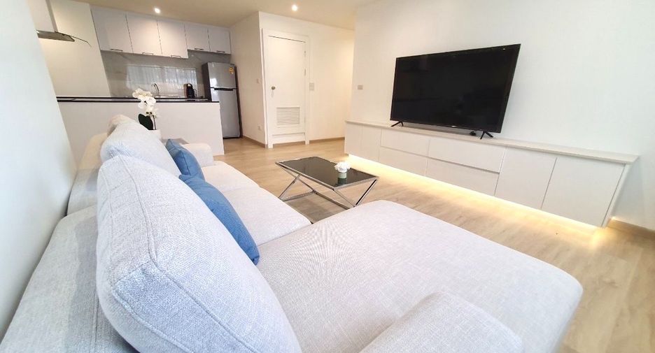 Condo en alquiler y en venta de 2 habitaciones en Bang Rak, Bangkok