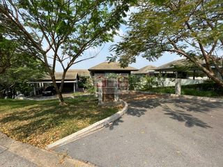 For sale 4 bedrooms house in Bang Phli, Samut Prakan