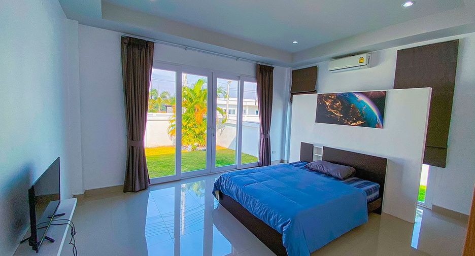 For sale 3 ベッドルーム house in Sattahip, Chonburi