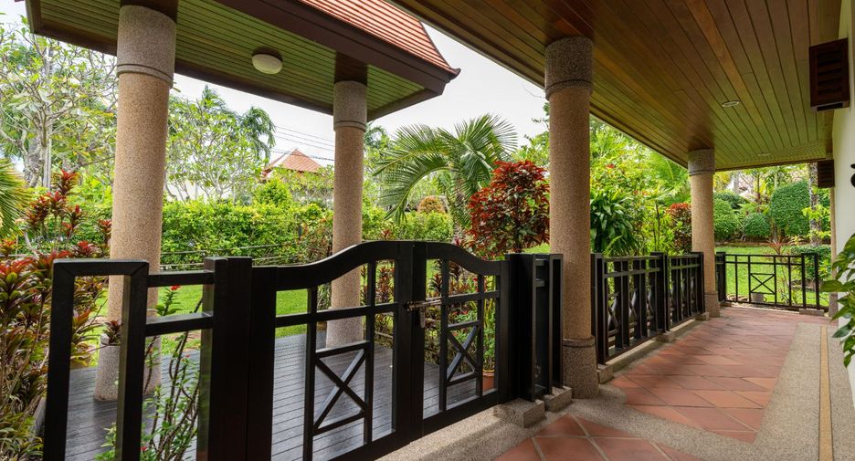 For sale 3 bed villa in Mueang Phuket, Phuket