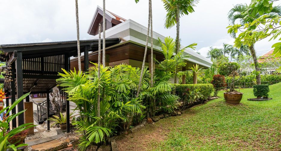 For sale 3 bed villa in Mueang Phuket, Phuket