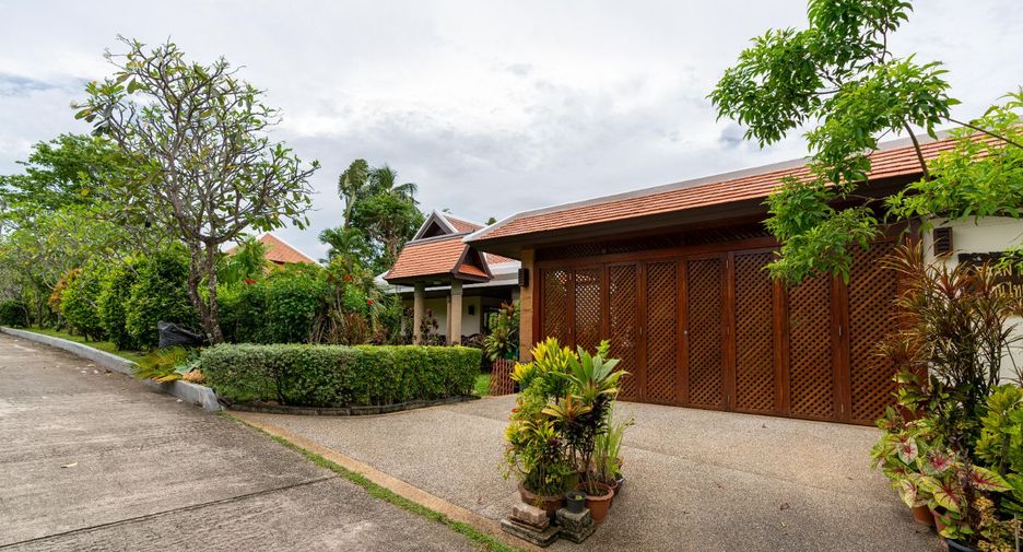 For sale 3 bed villa in Mueang Phuket, Phuket