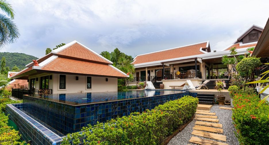 For sale 3 bed villa in Mueang Phuket, Phuket