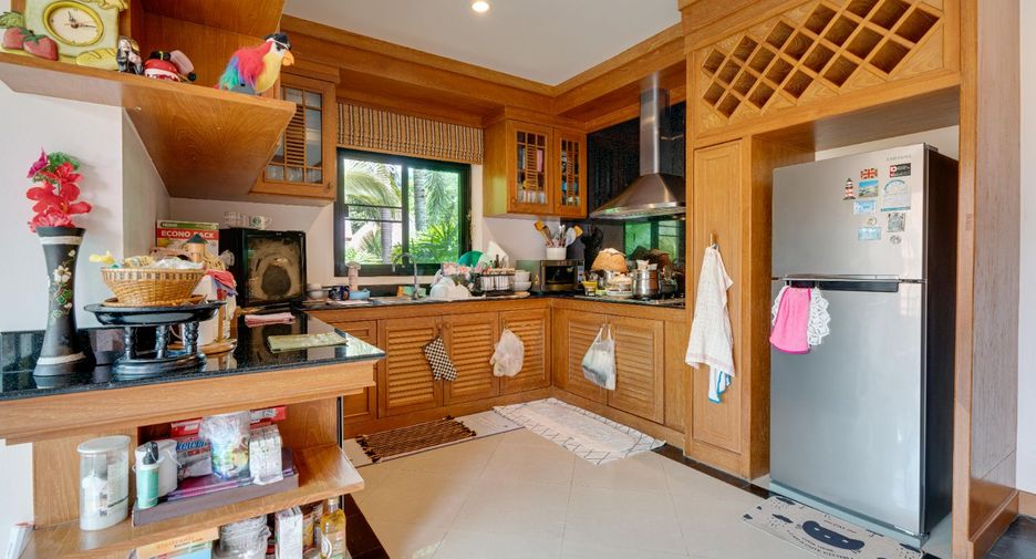 For sale 3 bed villa in Mueang Phuket, Phuket