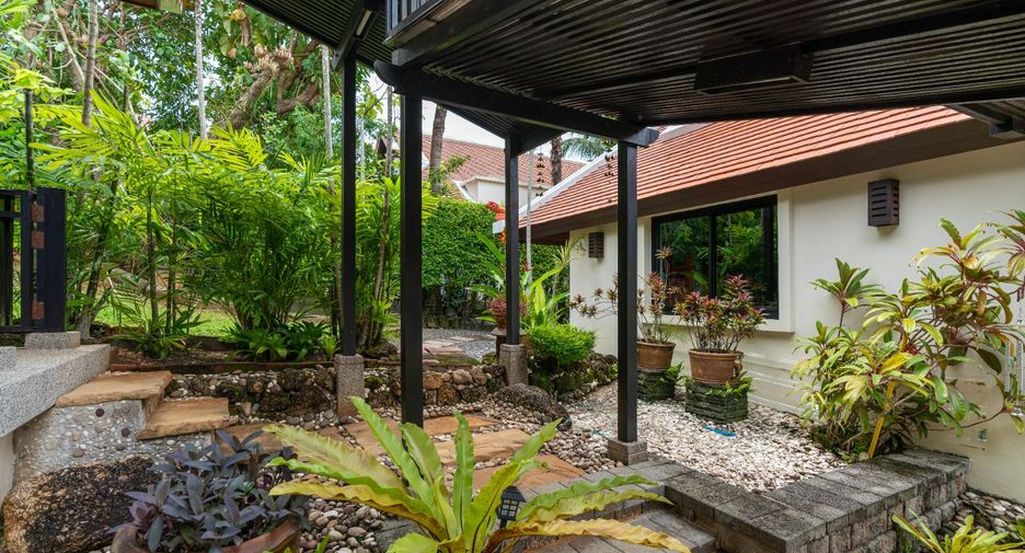 For sale 3 bed villa in Mueang Phuket, Phuket
