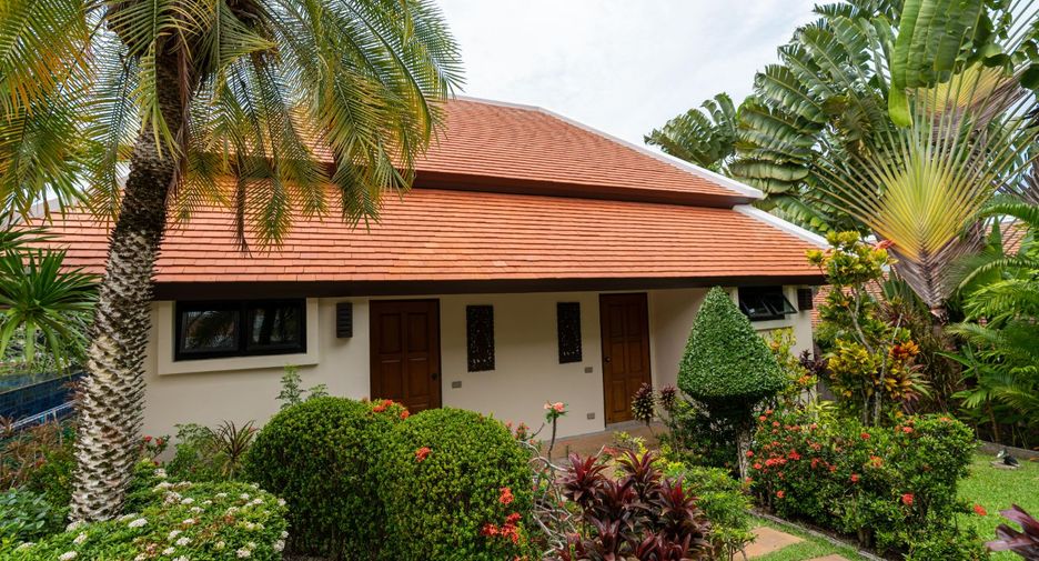 For sale 3 bed villa in Mueang Phuket, Phuket