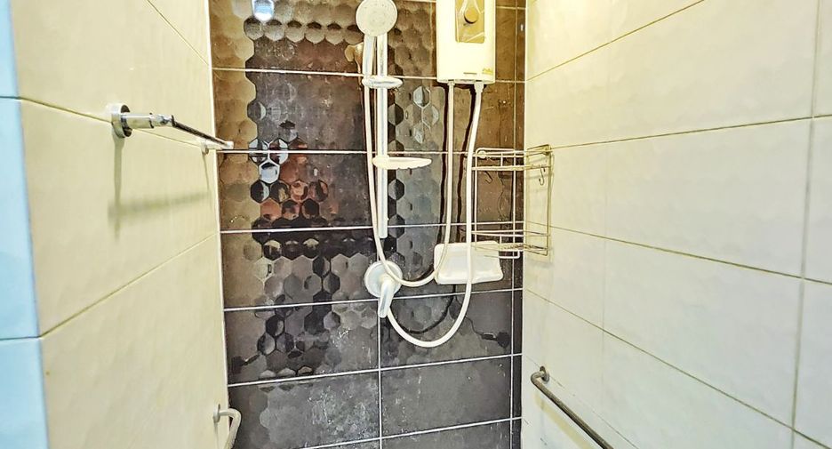 Продажа 4 спальни дом в Талинг Чан, Бангкок