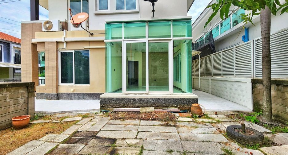 Продажа 4 спальни дом в Талинг Чан, Бангкок