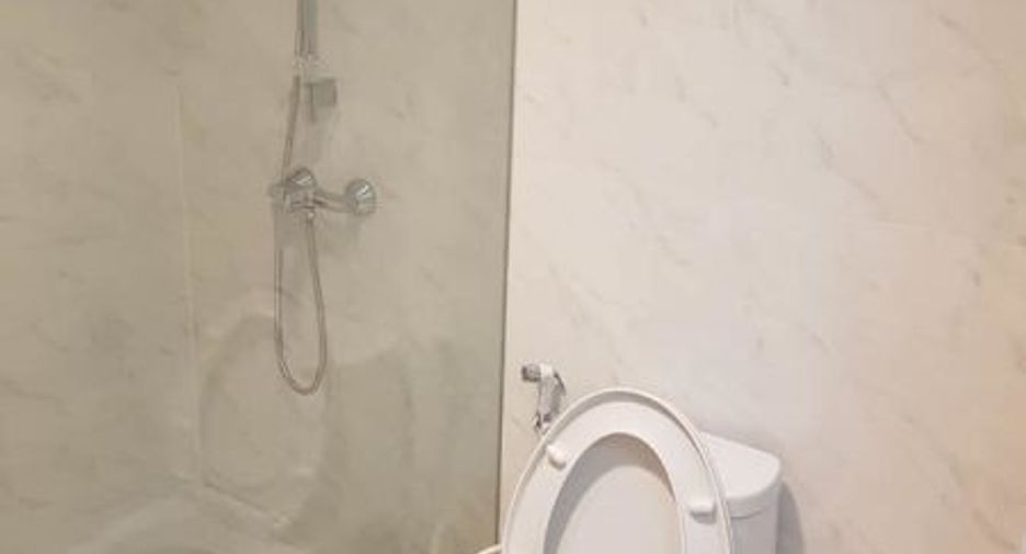 Wohnung zur Miete mit 4 Zimmer in Khlong Toei, Bangkok