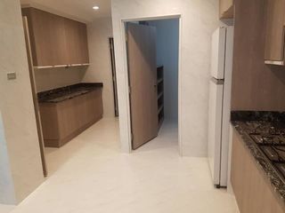 For rent 4 bedrooms condo in Khlong Toei, Bangkok