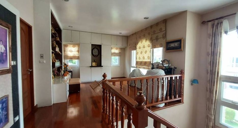 For sale 6 bedrooms apartment in Bang Phli, Samut Prakan