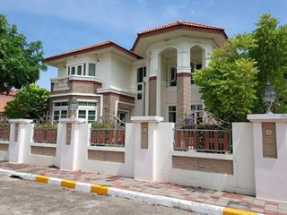 For sale 6 bedrooms apartment in Bang Phli, Samut Prakan