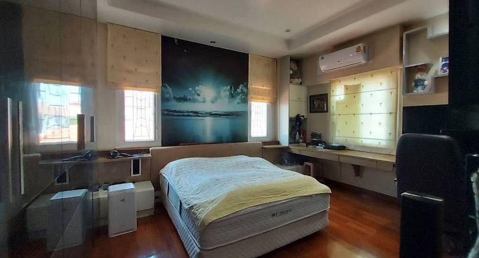 For sale 6 bedrooms apartment in Bang Phli, Samut Prakan