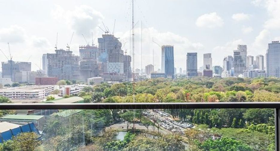 For sale 1 bed condo in Pathum Wan, Bangkok