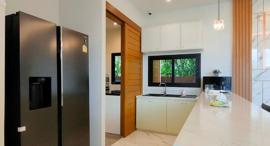 For rent and for sale 3 bedrooms villa in Mueang Phuket, Phuket