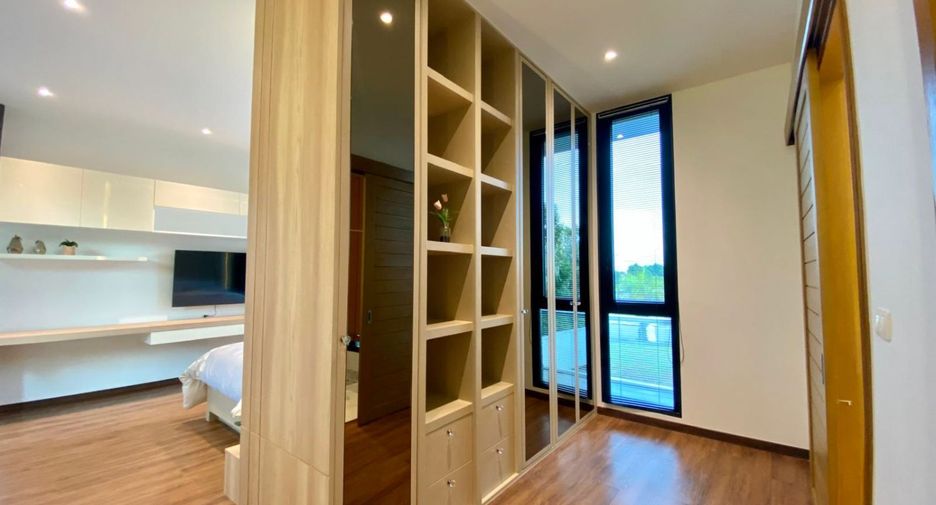 For rent and for sale 3 bedrooms villa in Mueang Phuket, Phuket