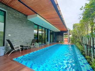 For rent and for sale 3 bedrooms villa in Mueang Phuket, Phuket