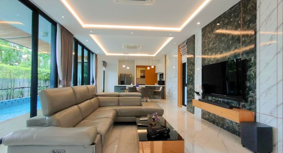 For rent and for sale 3 bedrooms villa in Mueang Phuket, Phuket