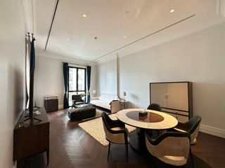 For rent 2 bedrooms condo in Pathum Wan, Bangkok