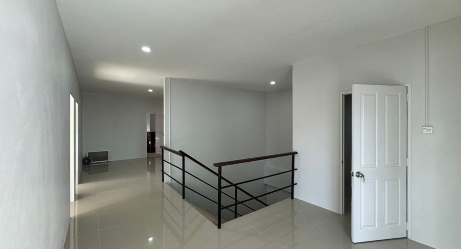 For rent そして for sale 13 Beds retail Space in Phan Thong, Chonburi