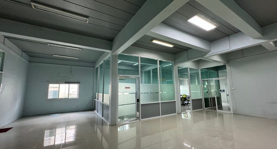 For rent and for sale 13 bed retail Space in Phan Thong, Chonburi