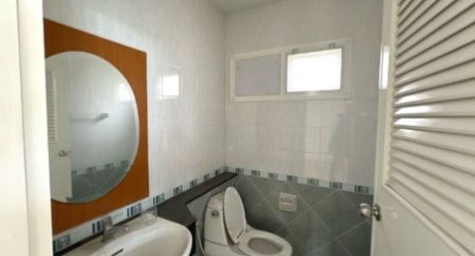 For sale 3 bedrooms house in Thanyaburi, Pathum Thani