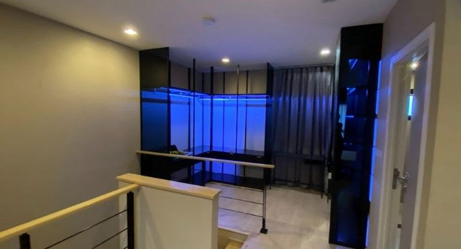 For rent 2 Beds townhouse in Lat Phrao, Bangkok