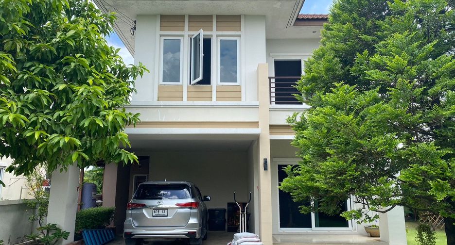 For sale 3 bed house in Min Buri, Bangkok