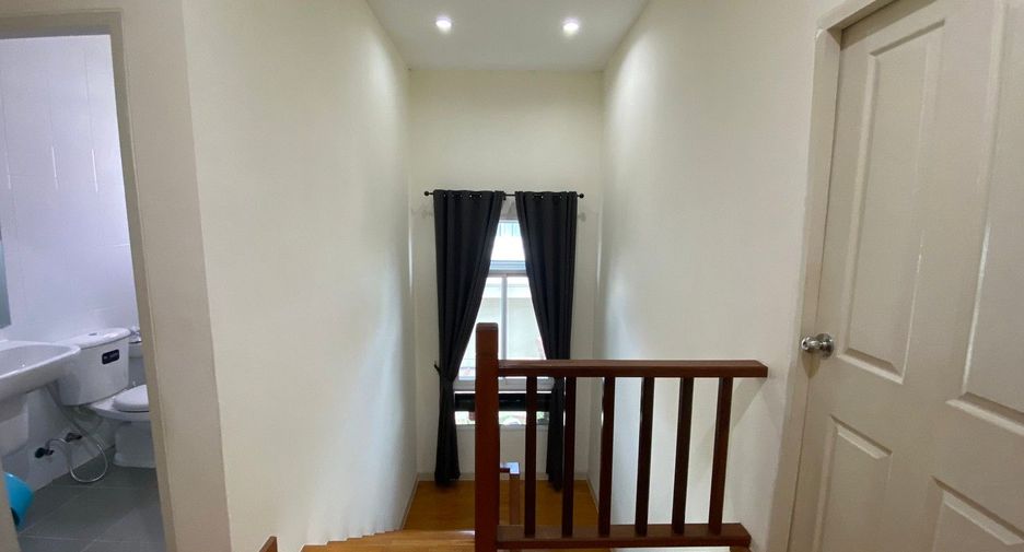 À vendre 3 chambres maison à Min Buri, Bangkok