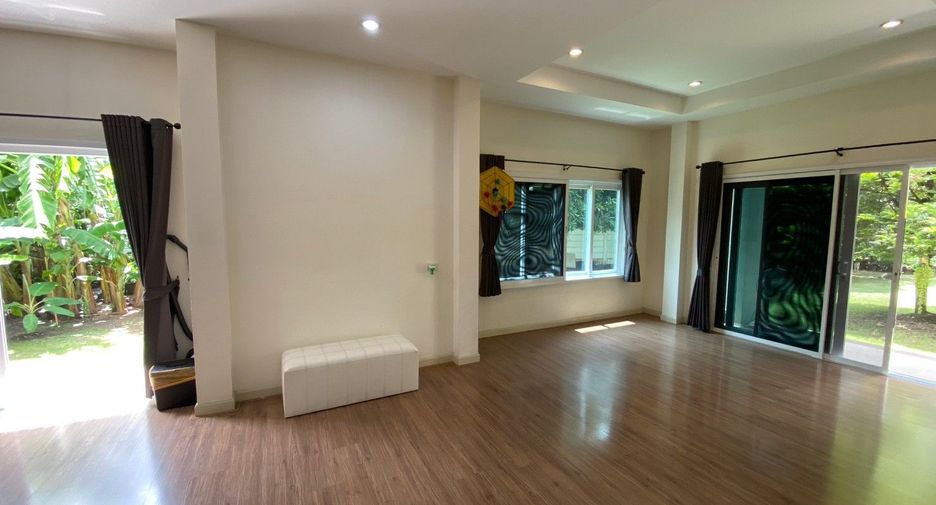 À vendre 3 chambres maison à Min Buri, Bangkok