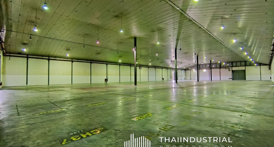 For rent warehouse in Ban Bueng, Chonburi