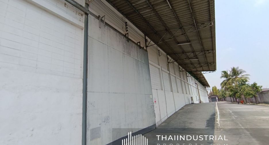 For rent warehouse in Ban Bueng, Chonburi