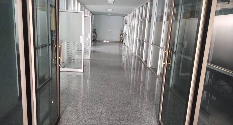 For sale 10 bedrooms retail Space in Mueang Udon Thani, Udon Thani