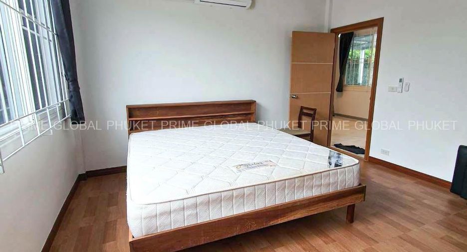 For rent 3 bedrooms house in Mueang Phuket, Phuket
