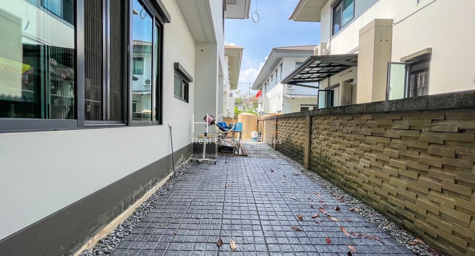 出售 3 卧室 独立屋 在 Bang Phli, Samut Prakan
