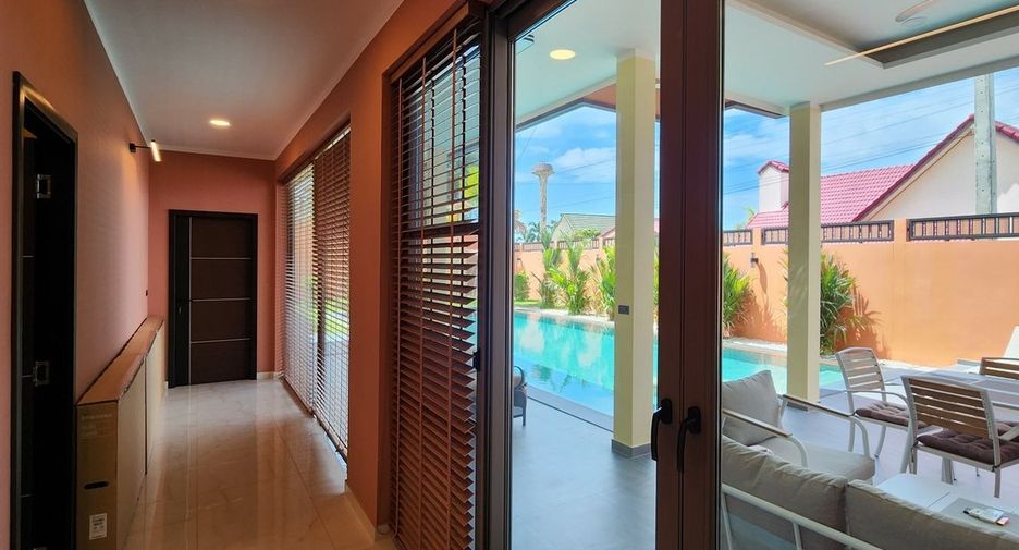 Haus zum Kauf mit 5 Zimmer in Bang Lamung, Chonburi