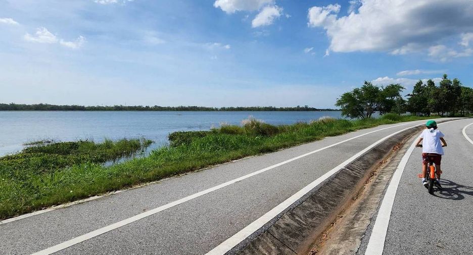 Haus zum Kauf mit 5 Zimmer in Bang Lamung, Chonburi