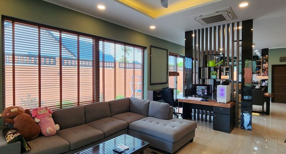 Haus zum Kauf mit 5 Zimmer in Bang Lamung, Chonburi