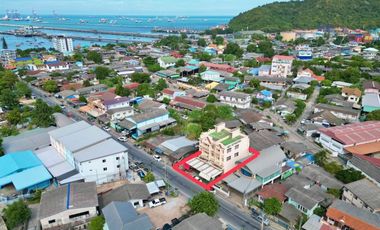 Local comercial en venta en Si Racha, Chonburi