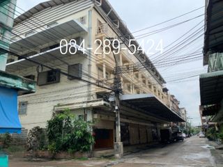 For sale retail Space in Chom Thong, Bangkok