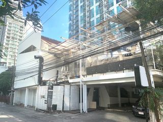 出租 16 卧室 商业空间 在 Watthana, 曼谷