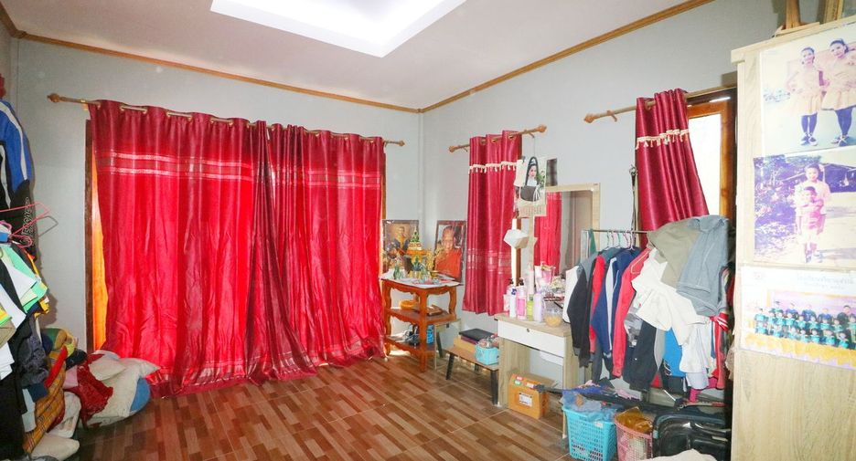 For sale 4 bed house in Mueang Nongbua Lamphu, Nong Bua Lamphu