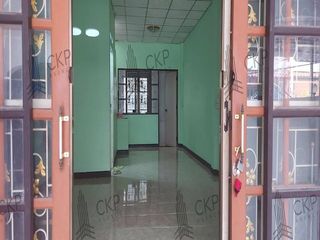 For rent and for sale 3 bed townhouse in Uthai, Phra Nakhon Si Ayutthaya